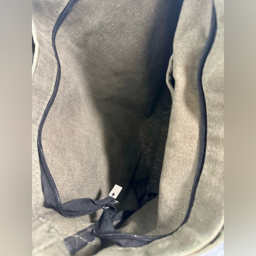 Mood ~ Wide Shoulder Bag - Picture 4 of 4